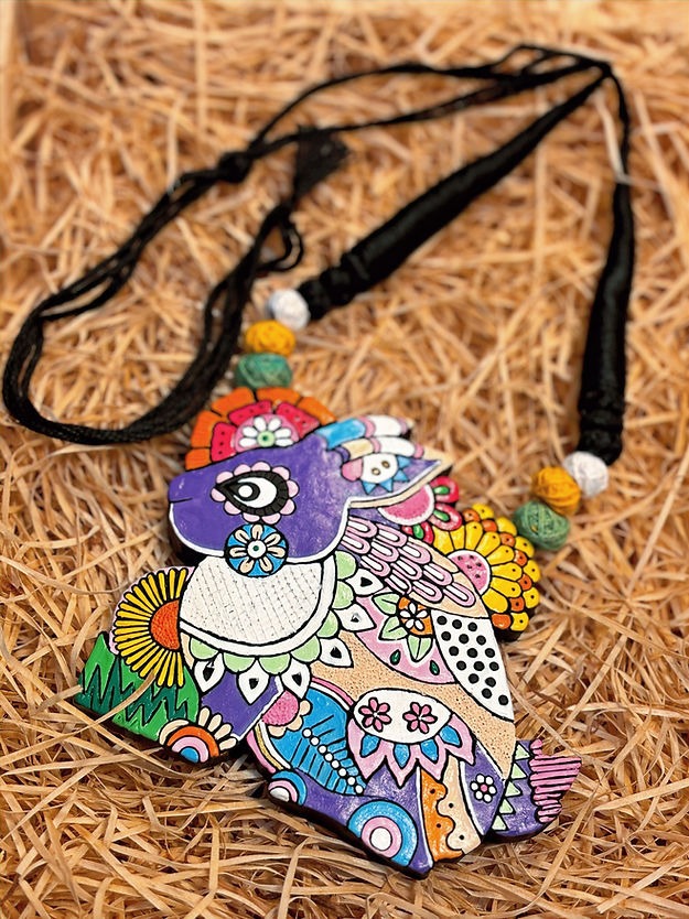 The "Sundar Duniya" Collection - Tez Khargosh