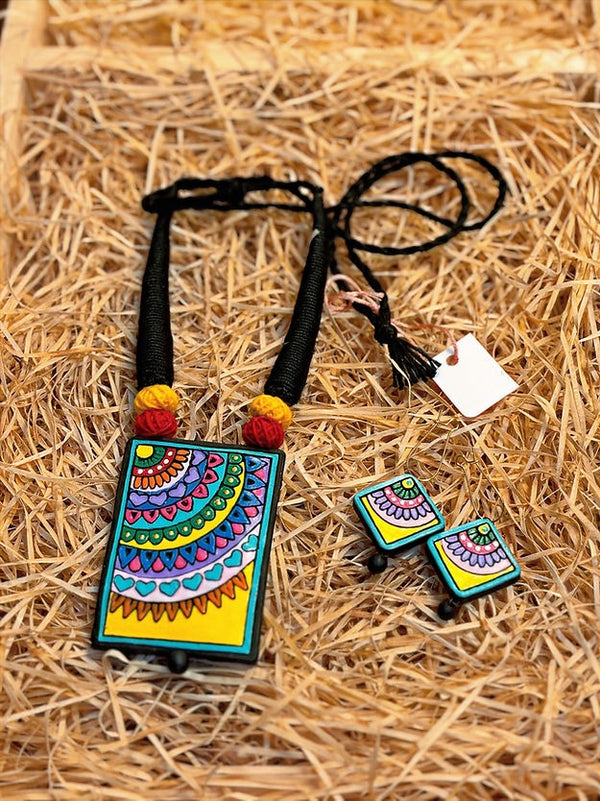 The "Sundar Duniya" Collection - Rang Birangi