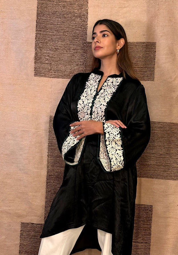 The Black Beauty Long Top